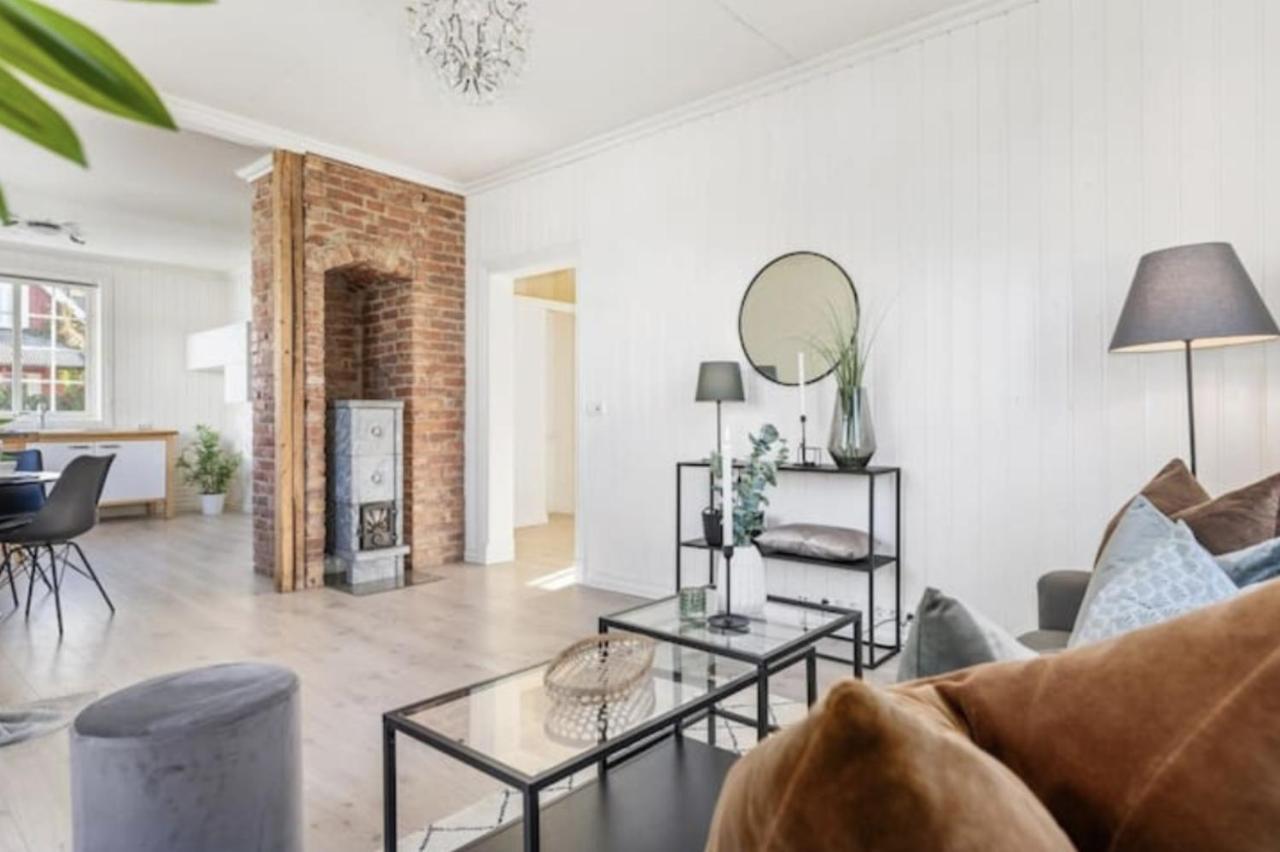 Lys Og Sentral Leilighet Med Terrasse Og Hage Apartment ลิลฮัมเมอร์ ภายนอก รูปภาพ